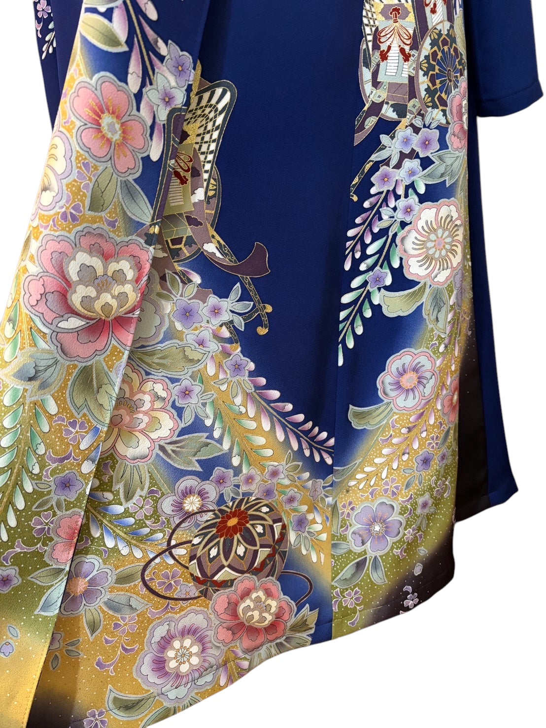 【御所解き車・手鞠】辻ヶ花が描かれた紺色の振袖リメイクドレスコート 身頃裏地付き